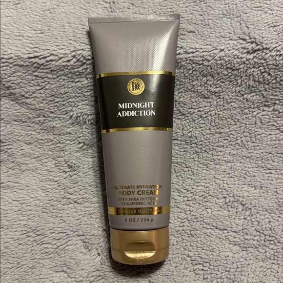 Bath & Body Works Midnight Addiction, Two Piece Set - Picture 3 of 6